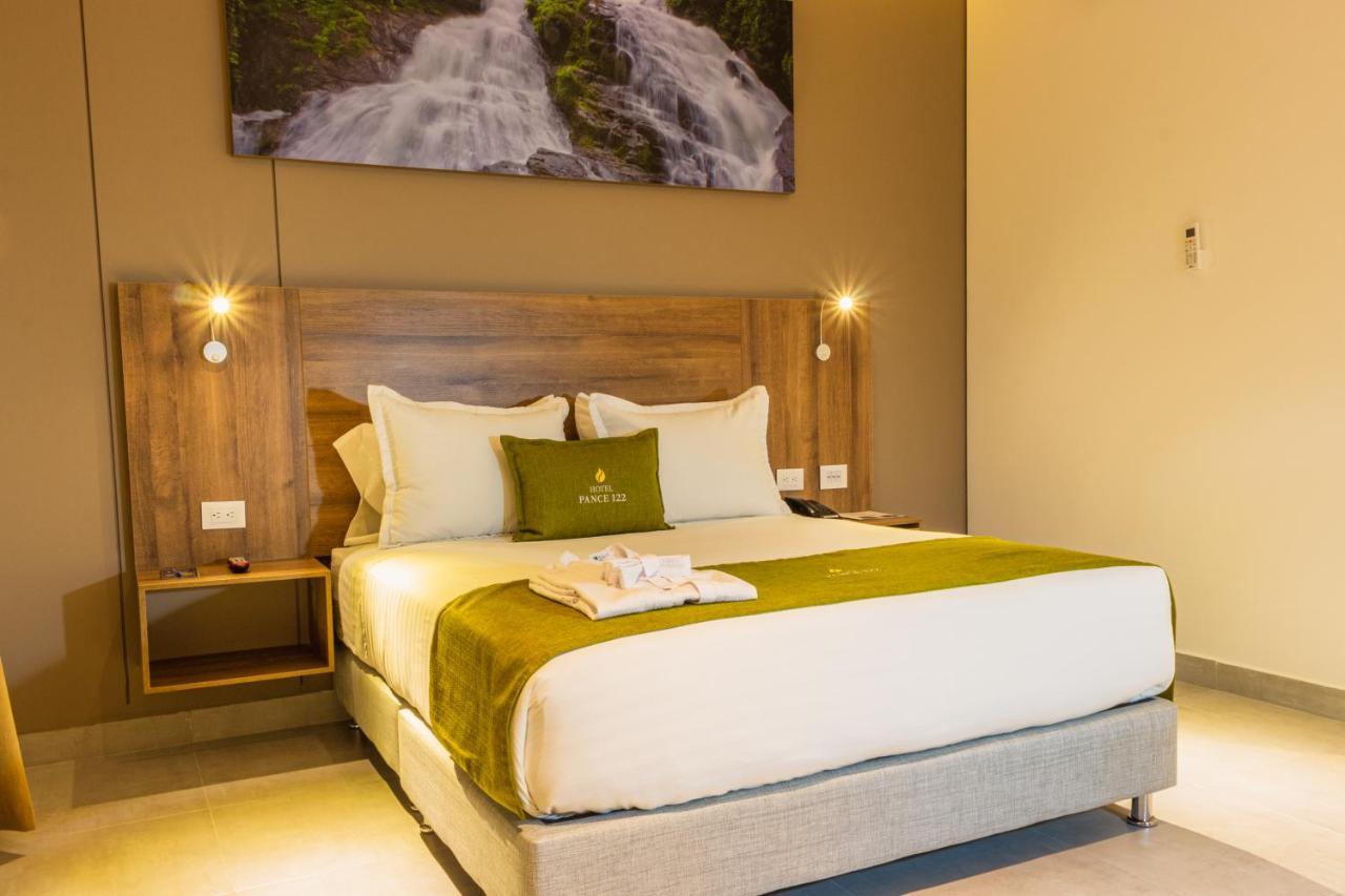 Hotel Pance 122 Wellness Spa Cali Bagian luar foto