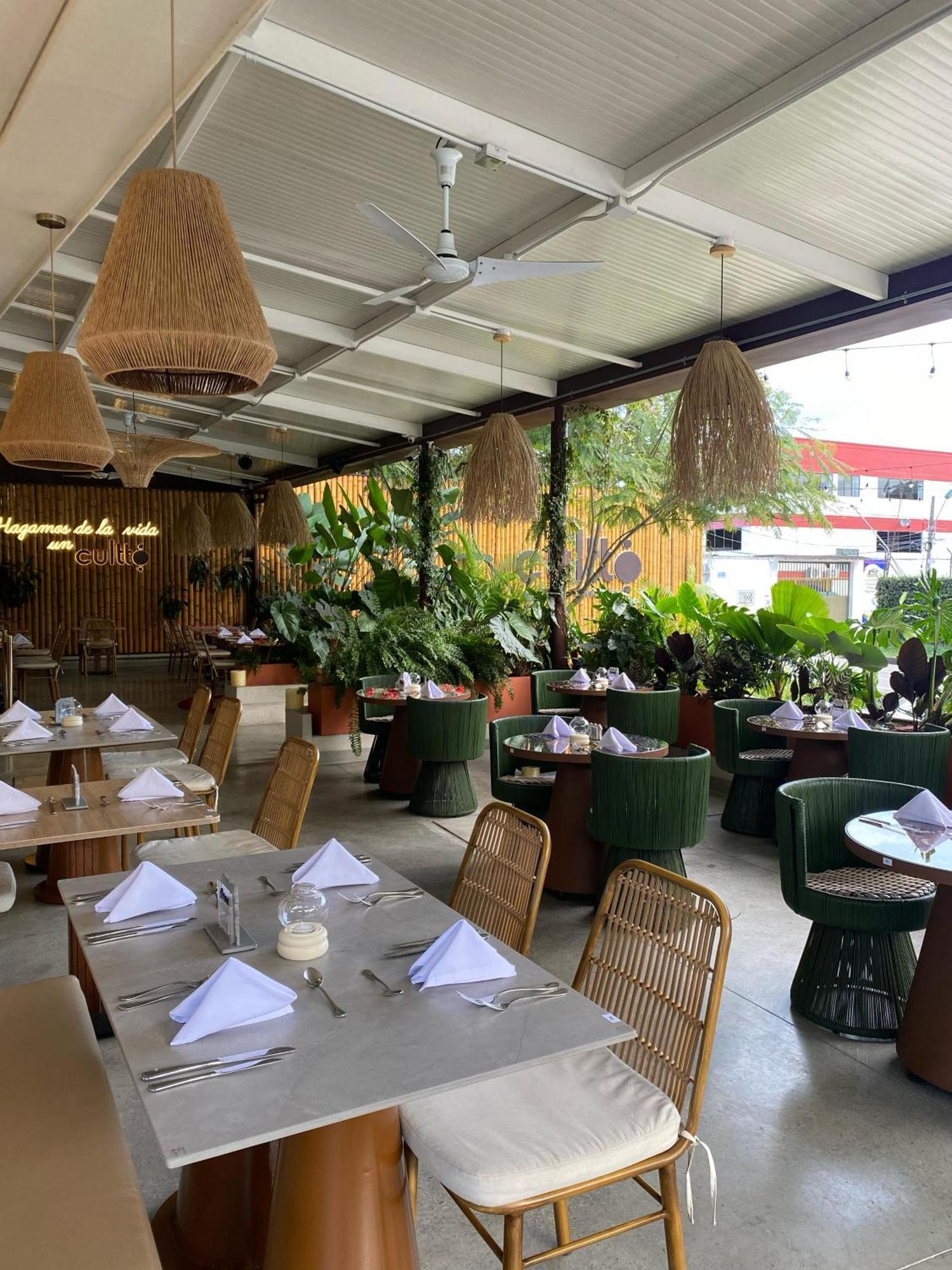 Hotel Pance 122 Wellness Spa Cali Bagian luar foto
